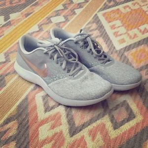 Nike Flex Contact Athletic Shoes